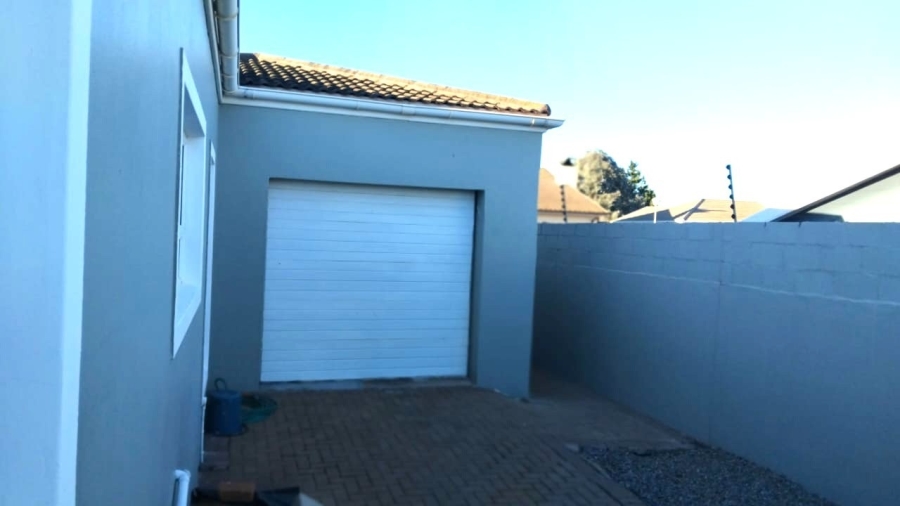 3 Bedroom Property for Sale in Country Club Western Cape